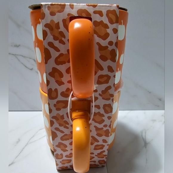 Sheffield Home stackable ceramic pumpkin print mugs - Picture 5 of 5